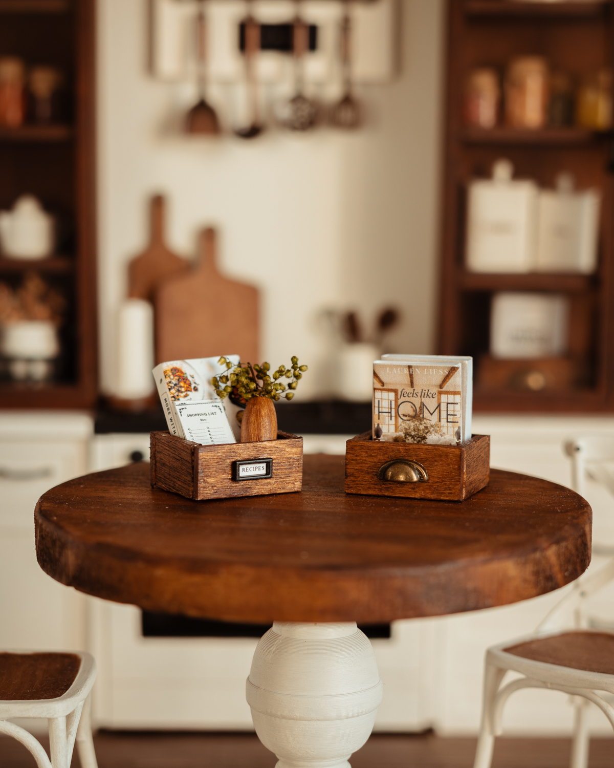 Cajón de madera con libros de farmhouse - Imagen 6
