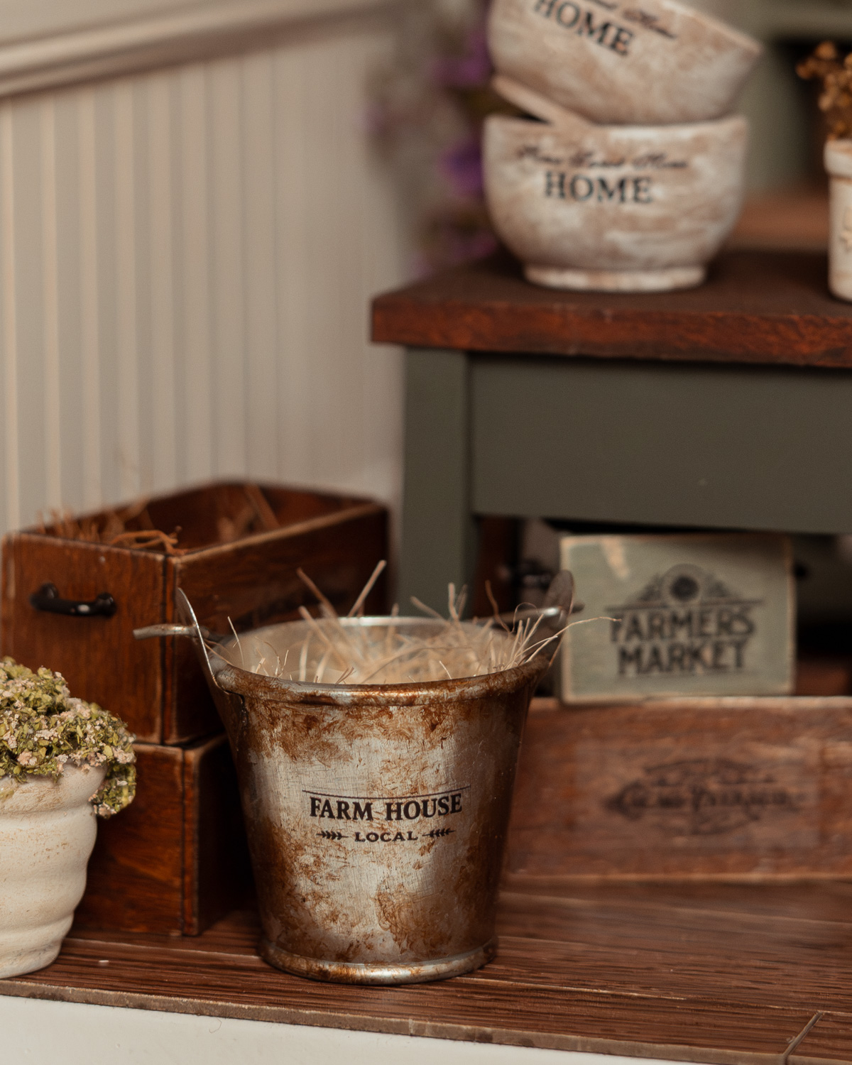 Cubo metálico vintage - Imagen 2