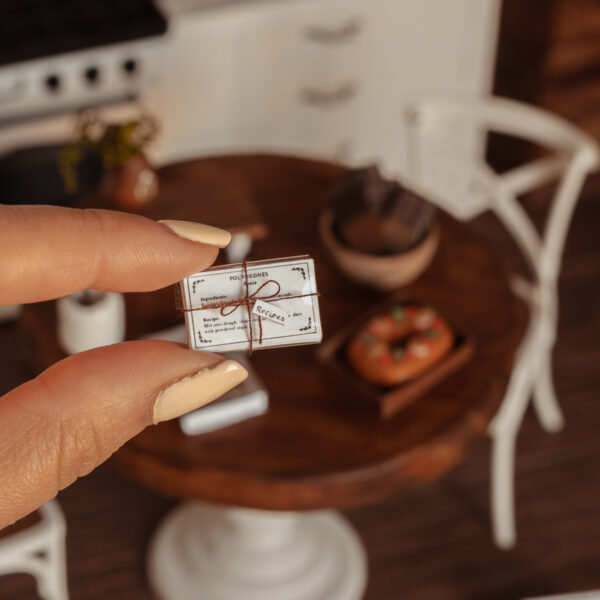 Recetario y soporte de madera